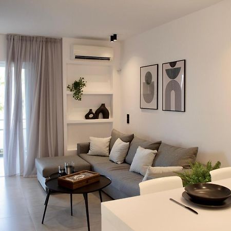 Seafront Apartment By C2C Architects Kalivia Thorikou Exterior foto
